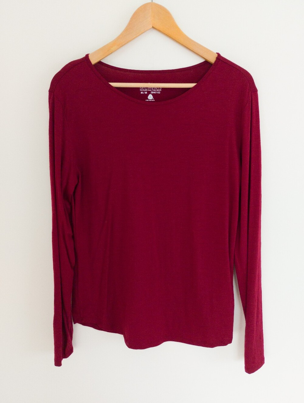 Segments 100% Merino Wool Long Sleeve Top Medium Burgundy Base Layer